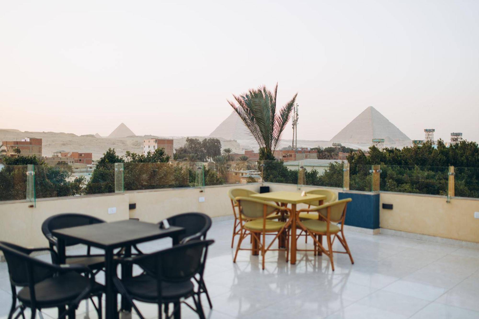 Regent Pyramids View Kafret el-Gabal Exterior foto