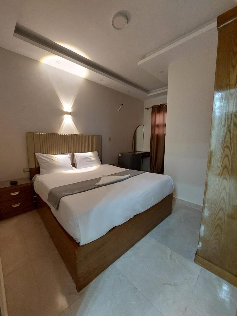 Regent Pyramids View Kafret el-Gabal Exterior foto