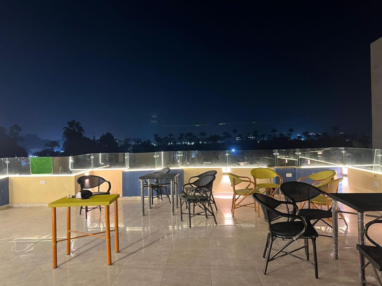 Regent Pyramids View Kafret el-Gabal Exterior foto