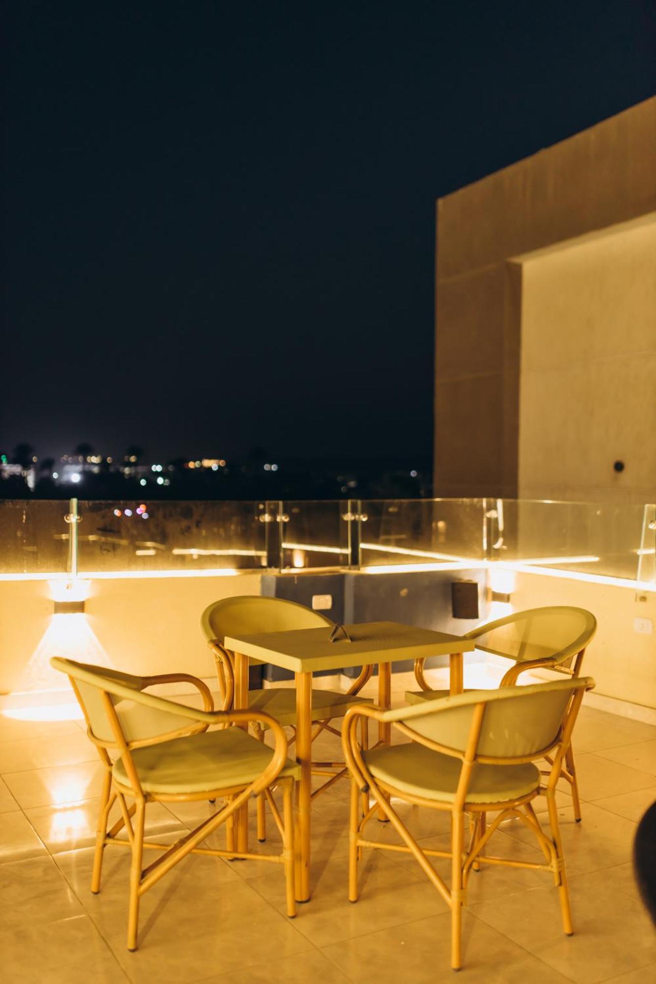 Regent Pyramids View Kafret el-Gabal Exterior foto