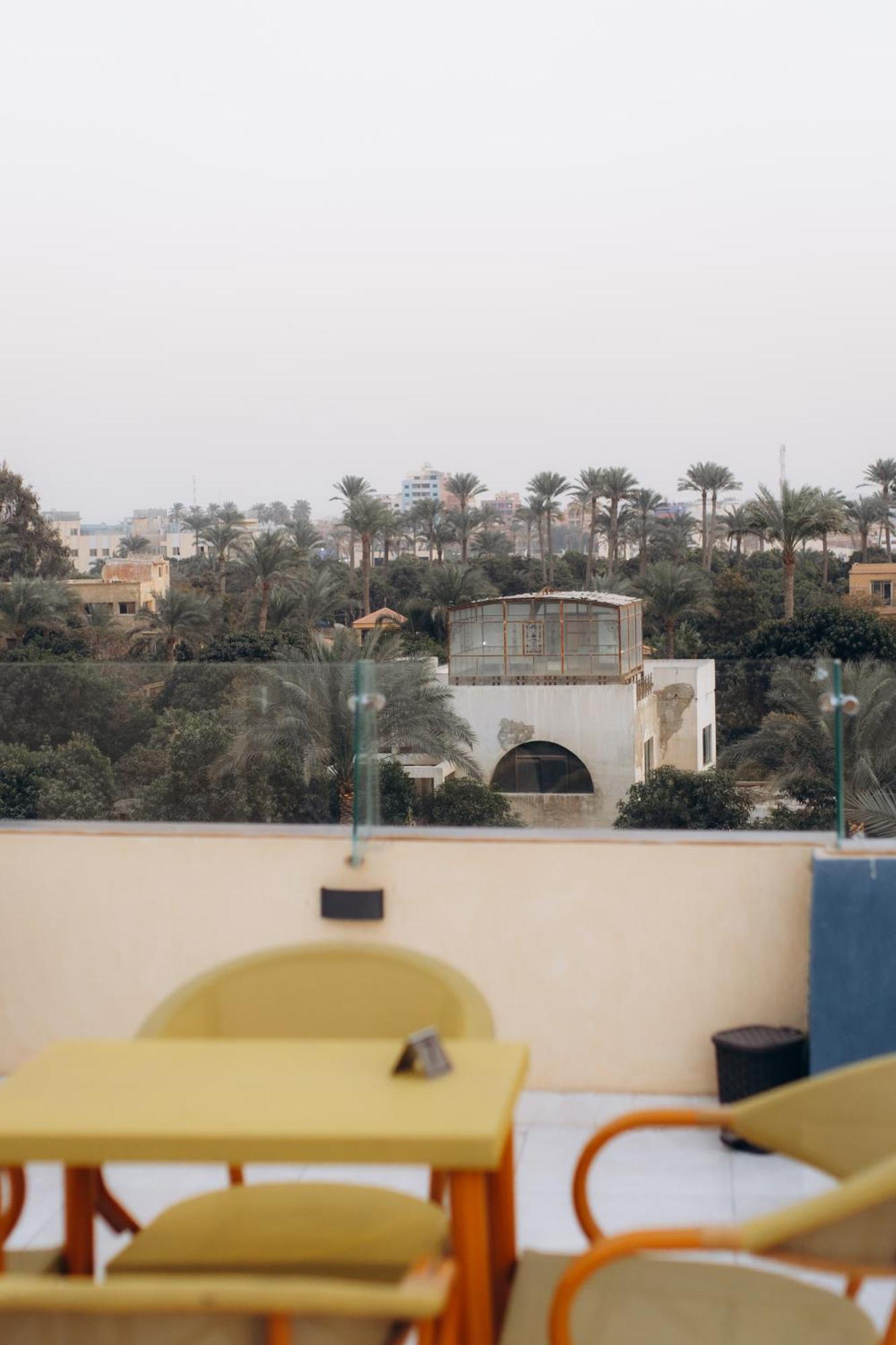 Regent Pyramids View Kafret el-Gabal Exterior foto